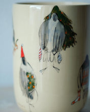 Load image into Gallery viewer, Pigeon tumbler