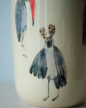 Load image into Gallery viewer, Pigeon tumbler